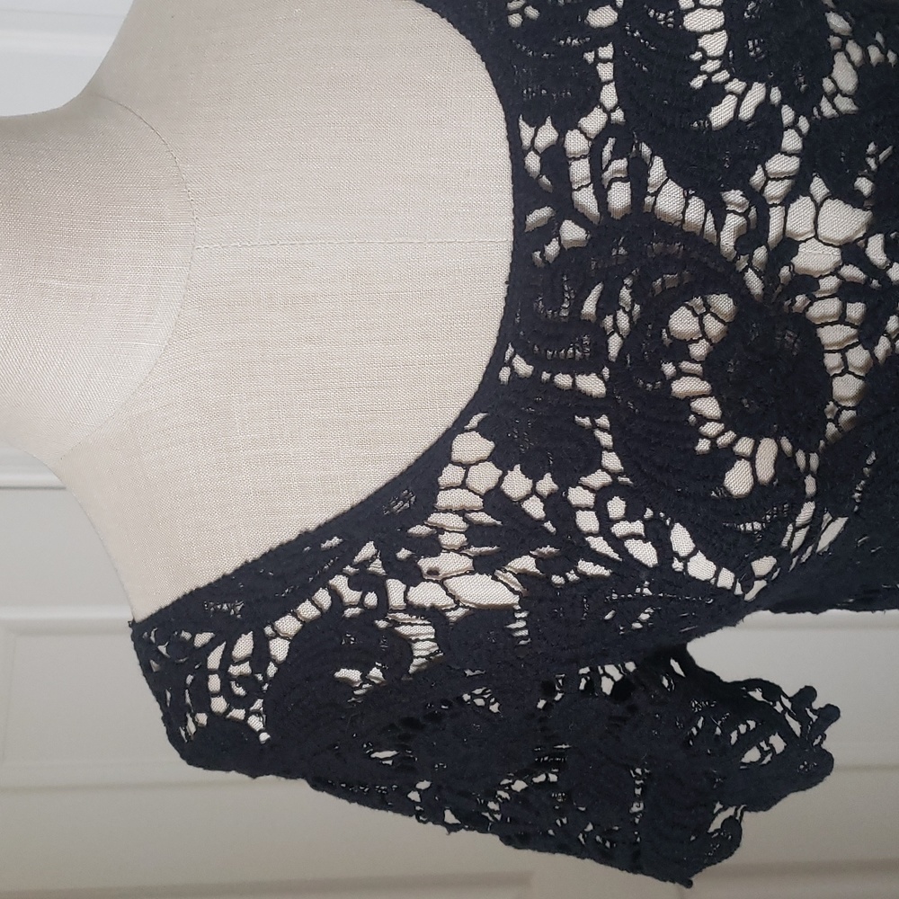 Vintage 90s Black Floral Guipure Lace Blouse Scalloped Hem Grunge Cottagecore S - Picture 6 of 10